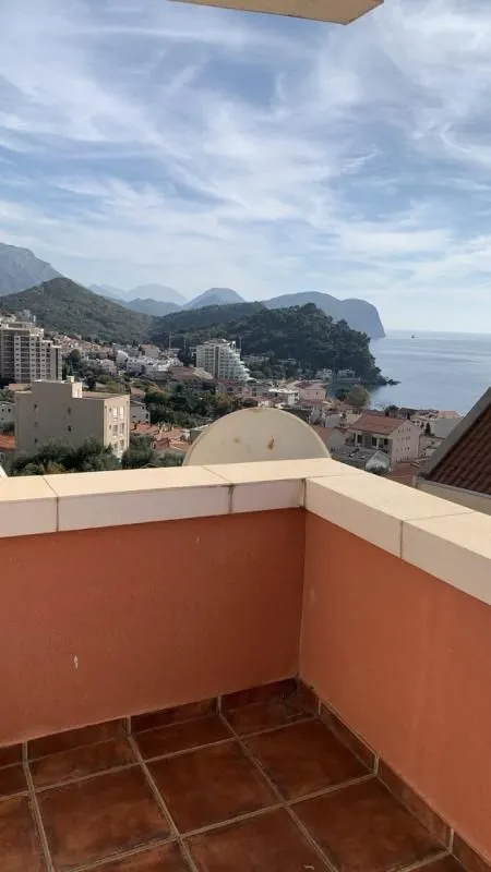 Sale, one bedroom apartment, 55m², Petrovac, Budva
