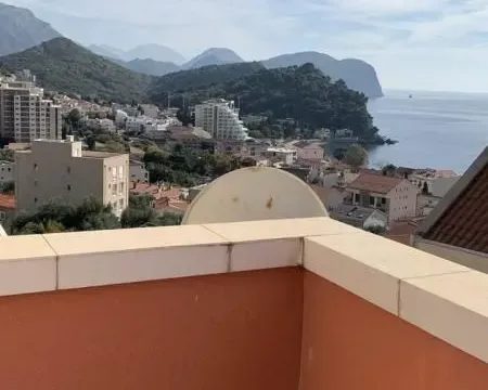 Sale, one bedroom apartment, 55m², Petrovac, Budva - image 1