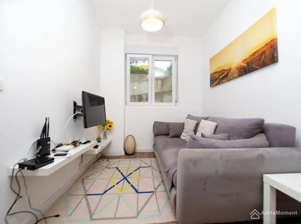 Prodaja, jednosoban stan, 29m², Kalimanj, Tivat