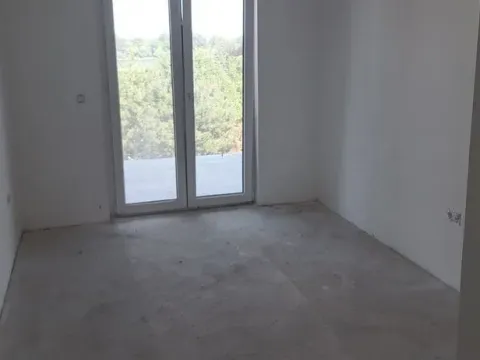 Prodaja, trosoban stan, 82m², Stari Banovci, Stara Pazova - image 12