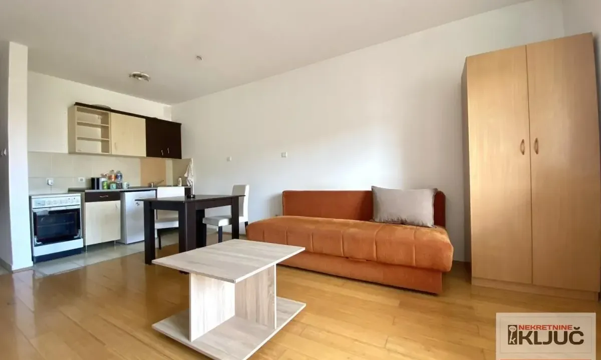 Rent, studio apartment, 34m², Železnička Stanica, Novi Sad Sve Podlokacije