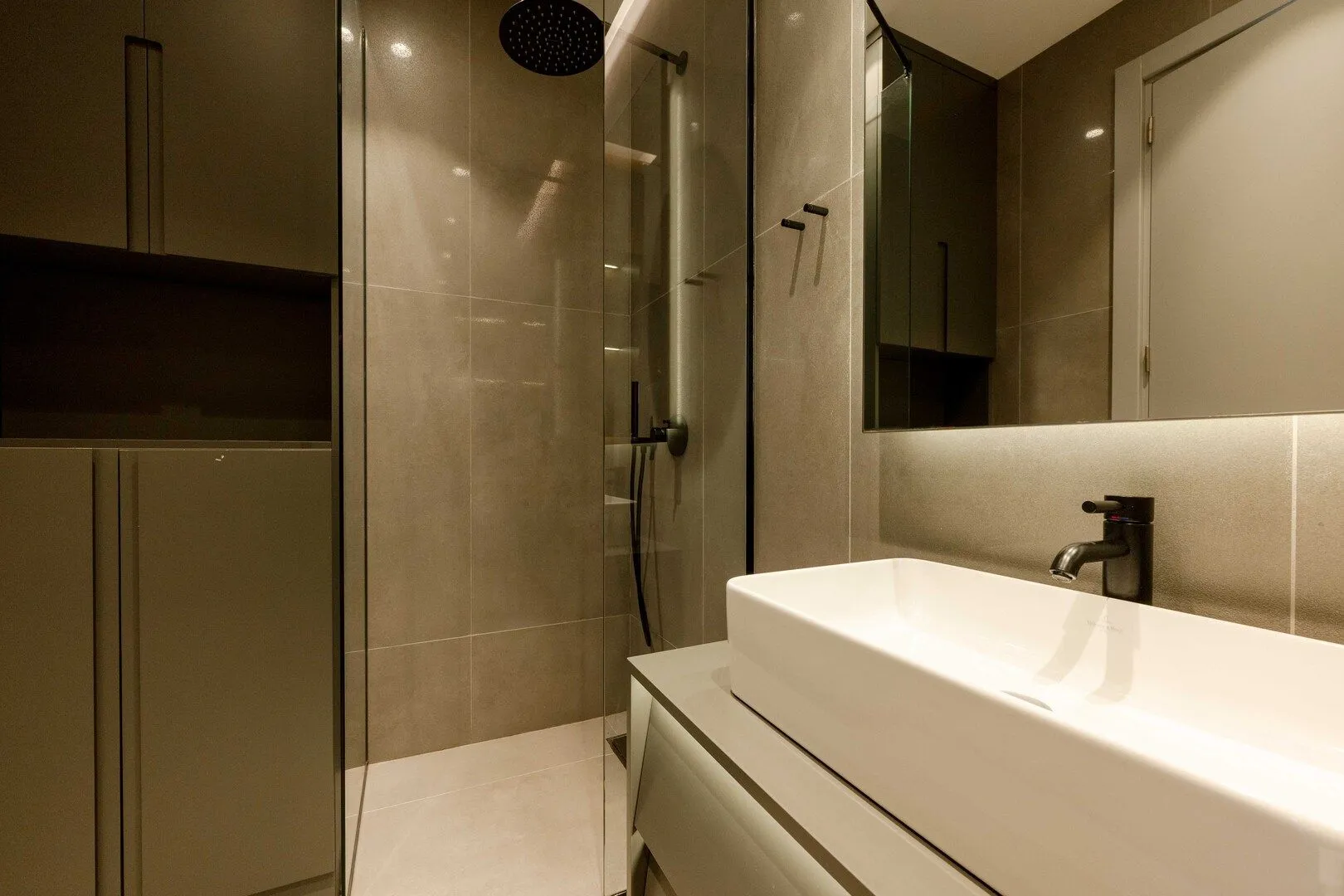 Prodaja, dvosoban stan, 145m², Bečići, Budva