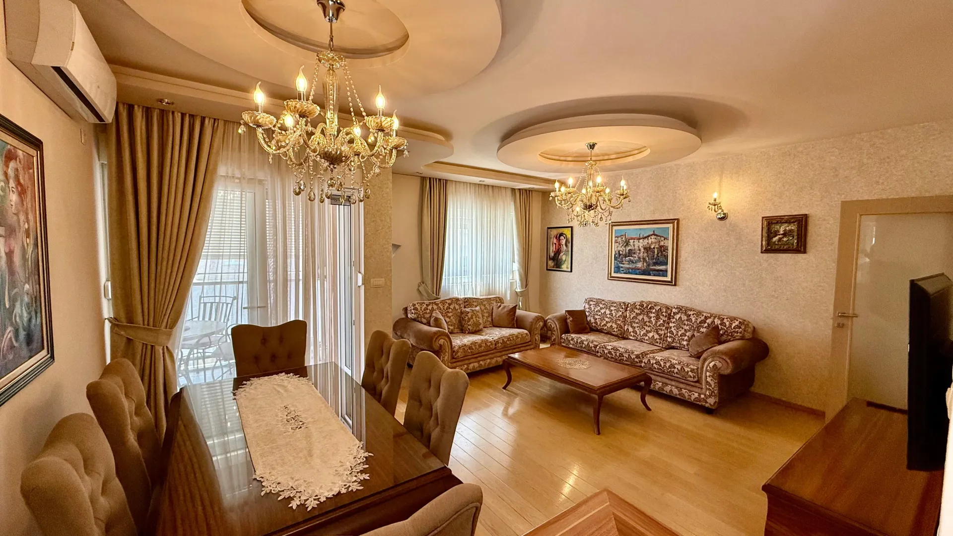 Izdavanje, trosoban stan, 100m², City Kvart, Podgorica