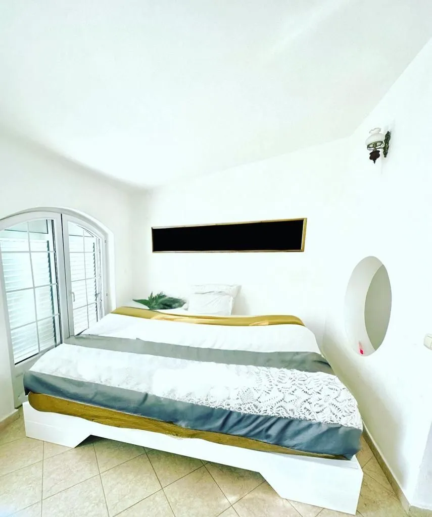 Prodaja, kuća, 440m², Prijevor, Budva
