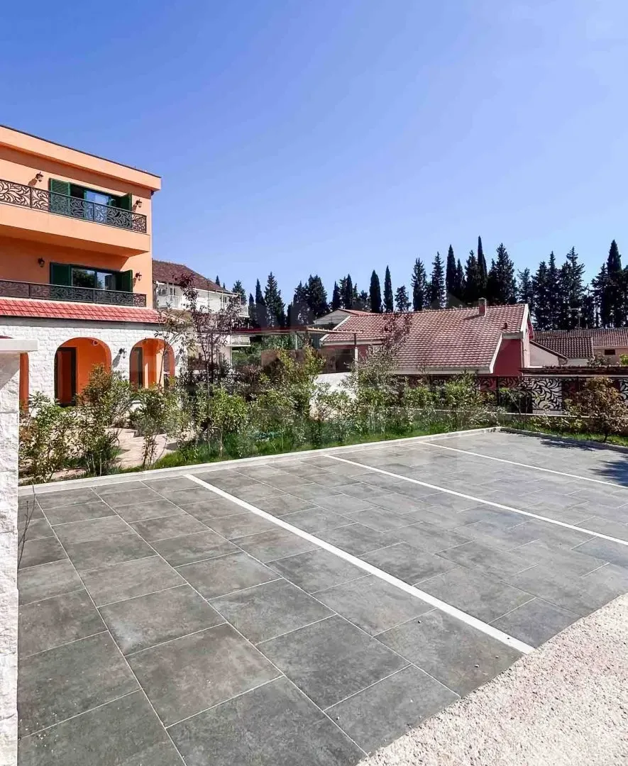 Rent, two bedroom apartment, 82m², Donja Lastva, Tivat