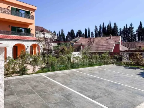 Rent, two bedroom apartment, 82m², Donja Lastva, Tivat - image 14