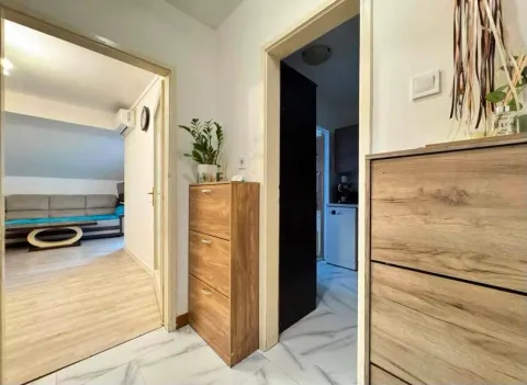 Prodaja, jednosoban stan, 42m², Centar, Budva - image 10