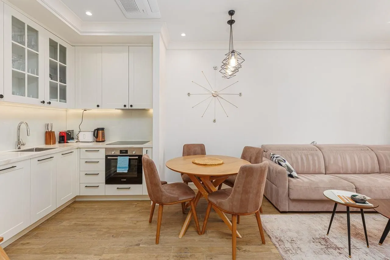Prodaja, jednosoban stan, 73m², Luštica Bay, Tivat