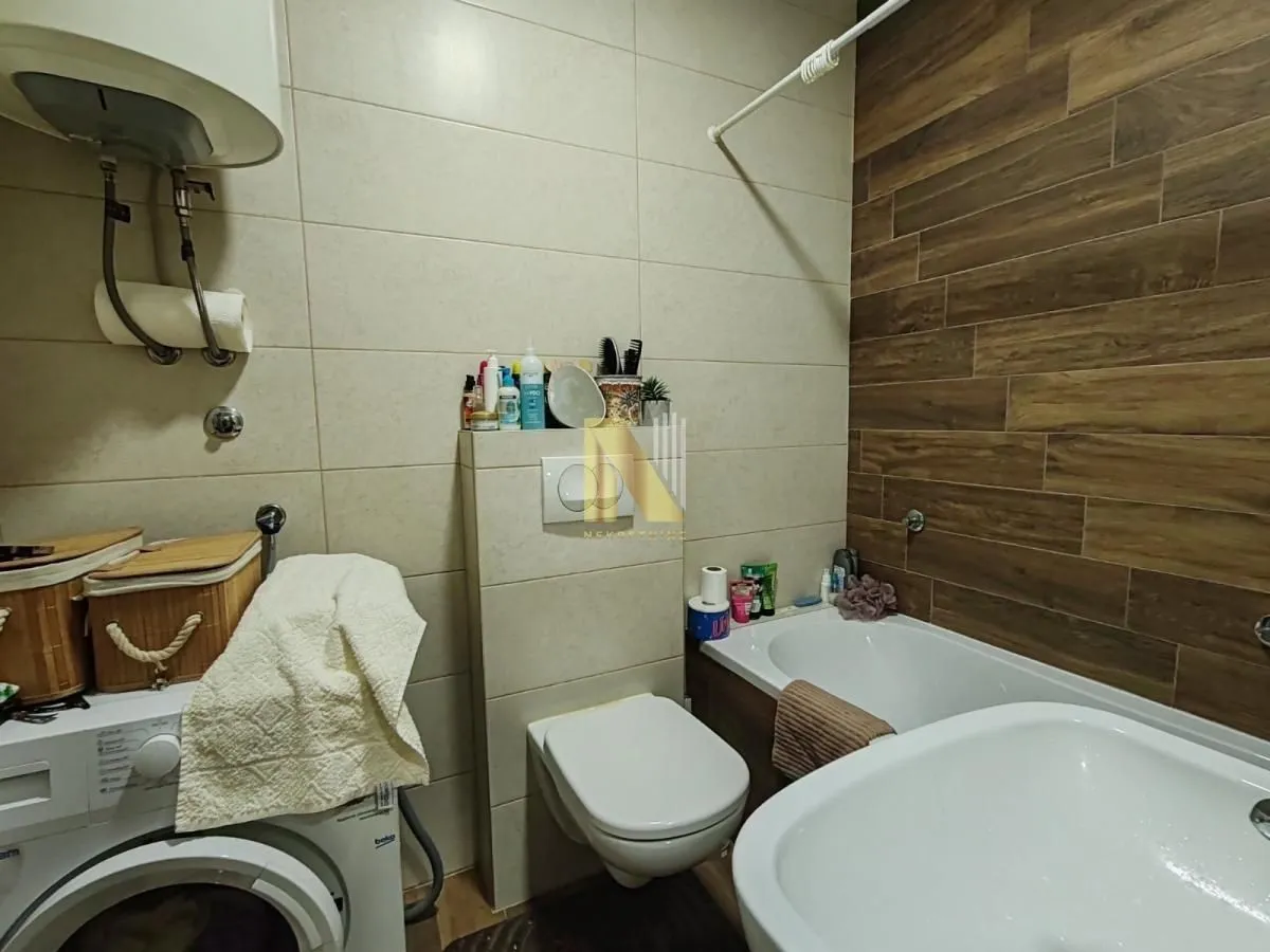 Izdavanje, jednosoban stan, 32m², Stari Majur, Petrovaradin