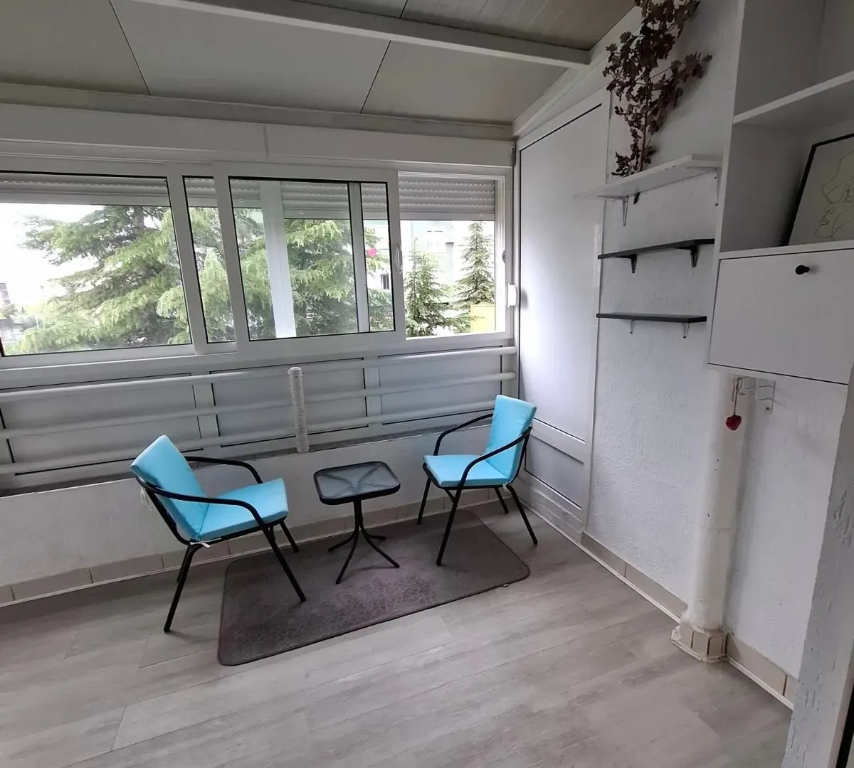 Izdavanje, jednosoban stan, 47m², Stari Aerodrom, Podgorica