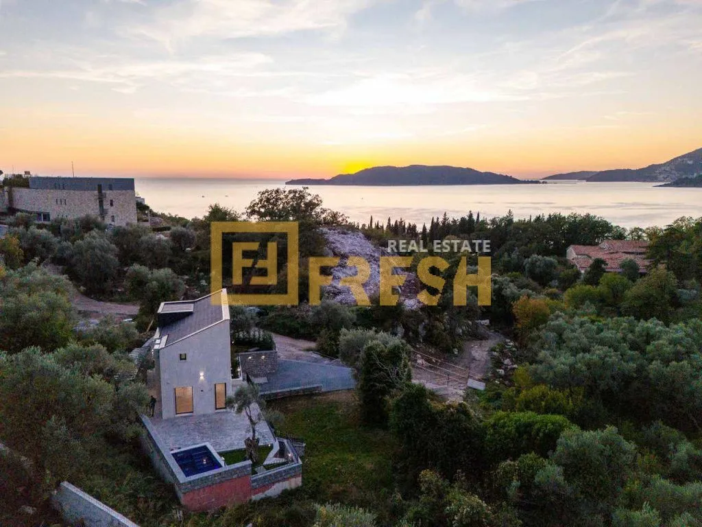 Sale, house, 240m², Budva, Crna Gora
