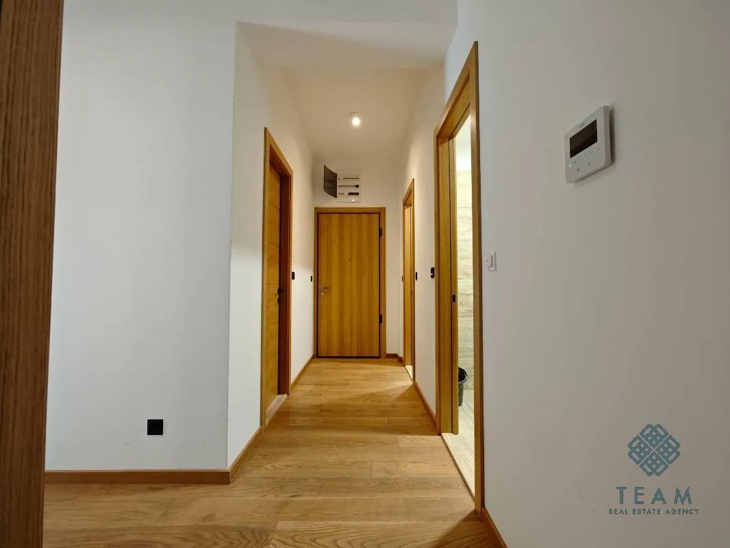 Rent, three bedroom apartment, 101m², Kod Capital Plaze, Podgorica
