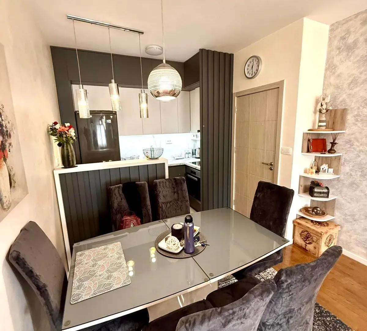 Rent, one bedroom apartment, 45m², Pobrežje, Podgorica