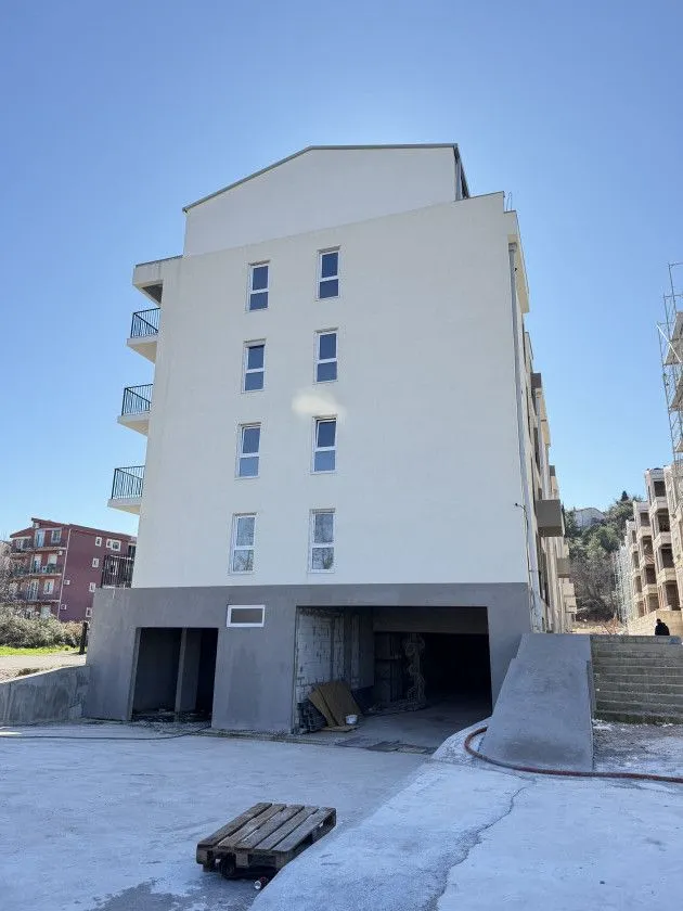 Sale, three bedroom apartment, 67m², Zabjelo, Podgorica