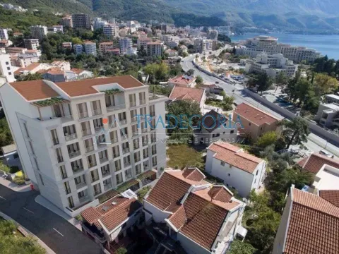 Prodaja, jednosoban stan, 41m², Bečići, Budva - image 17