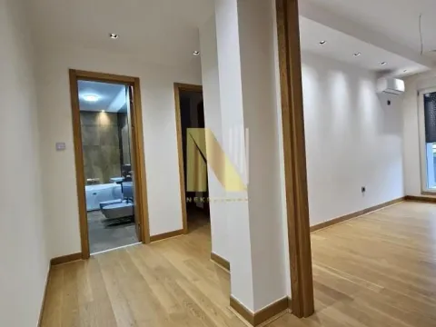 Sale, four bedroom apartment, 240m², Cara Dušana, Novi Sad Sve Podlokacije - image 15