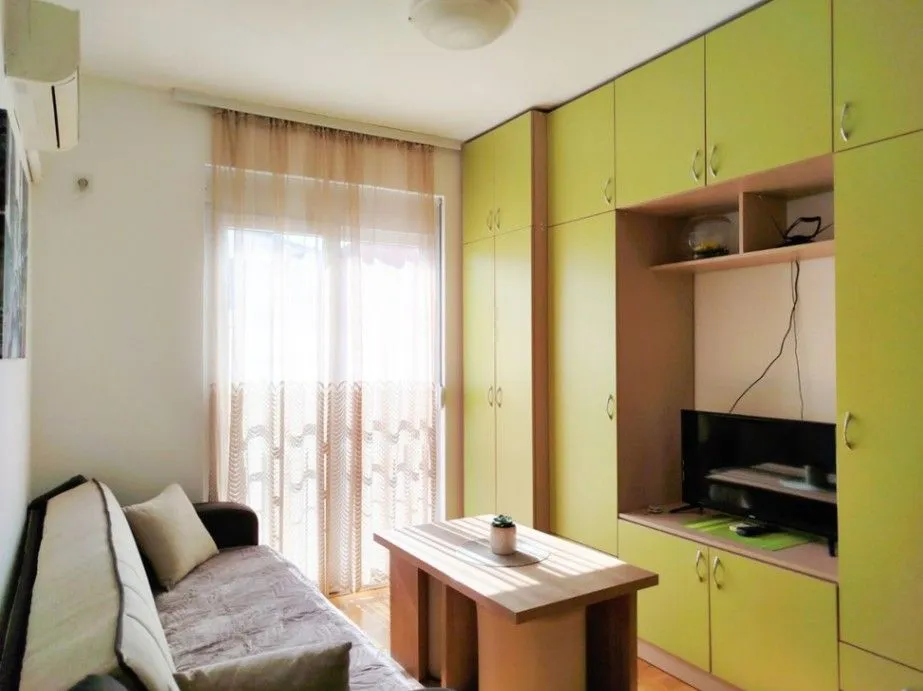 Sale, studio apartment, 19m², Kod Big Fashion-a, Podgorica