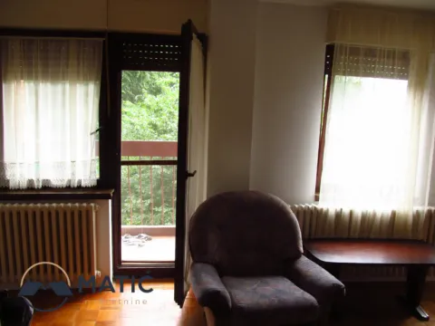 Izdavanje, trosoban stan, 59m², Novo naselje, Novi Sad - image 3