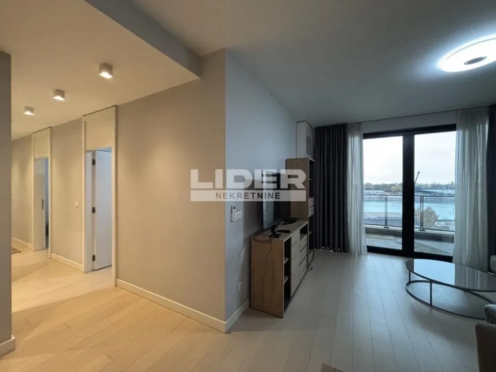 Sale, three bedroom apartment, 108m², Savski Venac, Beograd