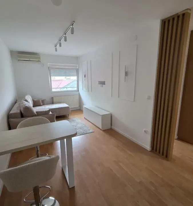 Sale, one bedroom apartment, 44m², Grbavica, Novi Sad Sve Podlokacije