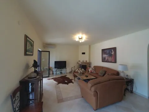 Sale, house, 230m², Prčanj, Kotor - image 14