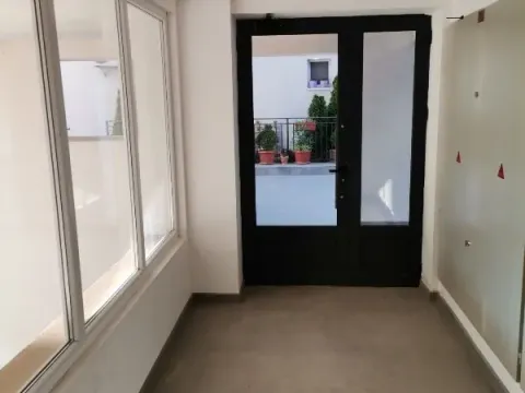 Sale, one bedroom apartment, 36m², Zvezdara Sve Podlokacije, Beograd - image 3