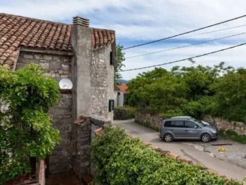 Rent, studio apartment, 35m², Radovići, Tivat - image 8