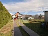 Sale, house, 190m², Dalmatinska ulica, Podgorica - image 1