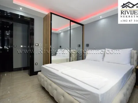 Sale, two bedroom apartment, 72m², Đenovići, Herceg Novi - image 13