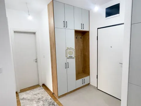 Izdavanje, jednosoban stan, 48m², Stari Aerodrom, Podgorica - image 3