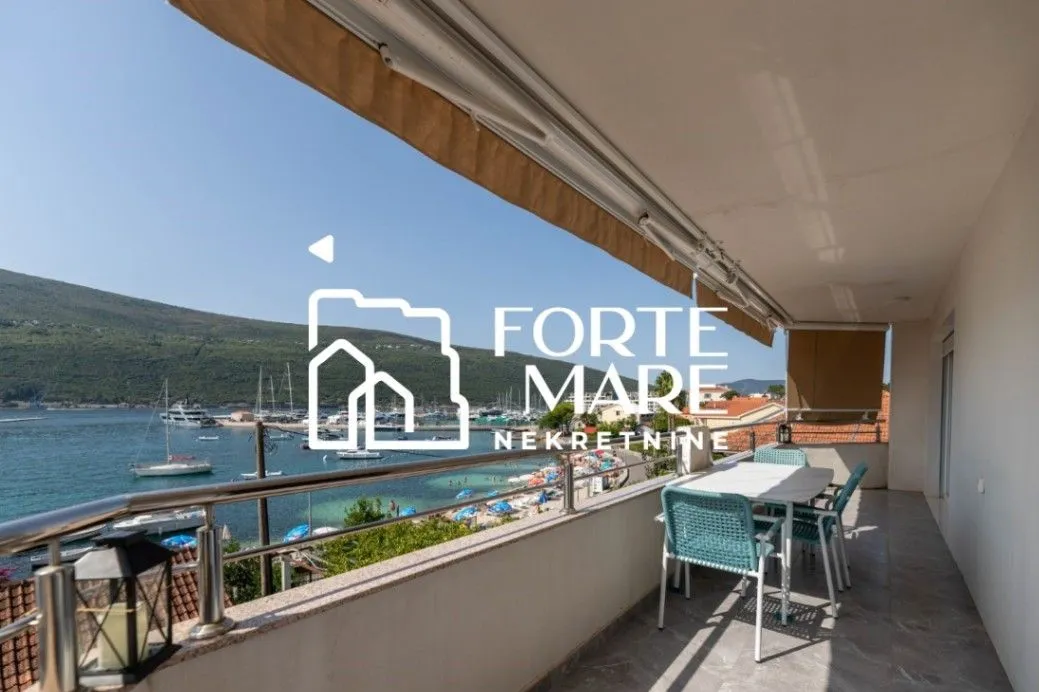 Prodaja, trosoban stan, 122m², Đenovići, Herceg Novi