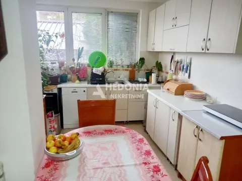 Prodaja, dvosoban stan, 56m², Zemun Sve Podlokacije, Beograd - image 8