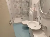 Izdavanje, četvorosoban stan, 103m², Grbavica, Novi Sad Sve Podlokacije - image 13