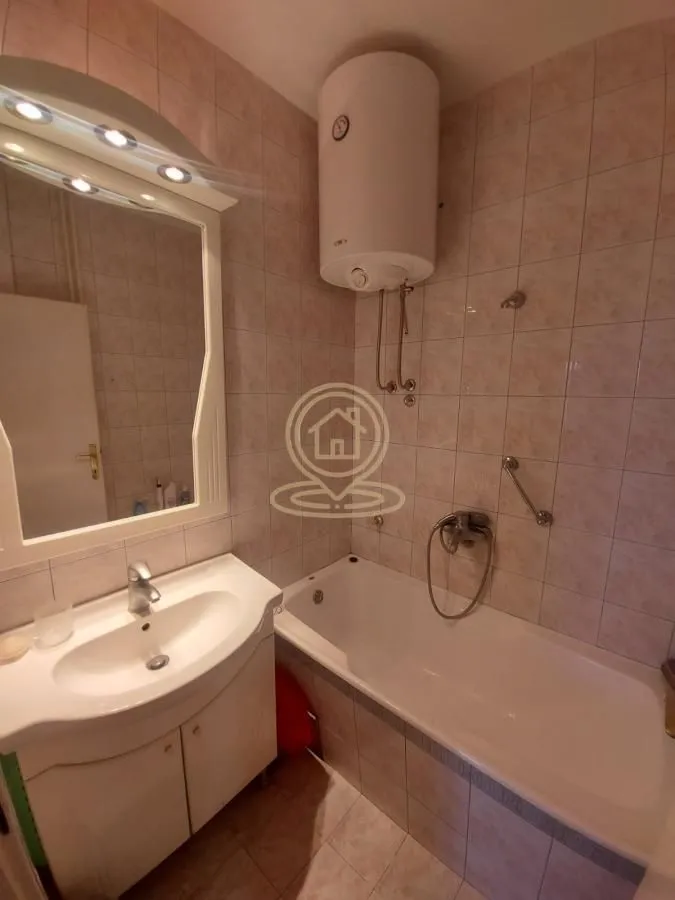 Rent, three bedroom apartment, 67m², Voždovac Sve Podlokacije, Beograd
