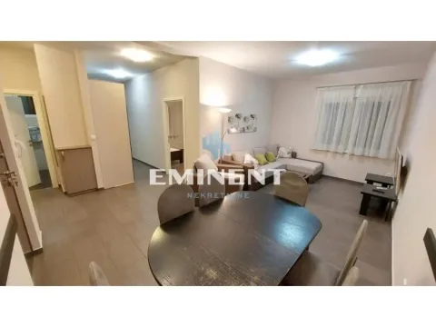 Izdavanje, stan, 60m², Palilula Sve Podlokacije, Beograd