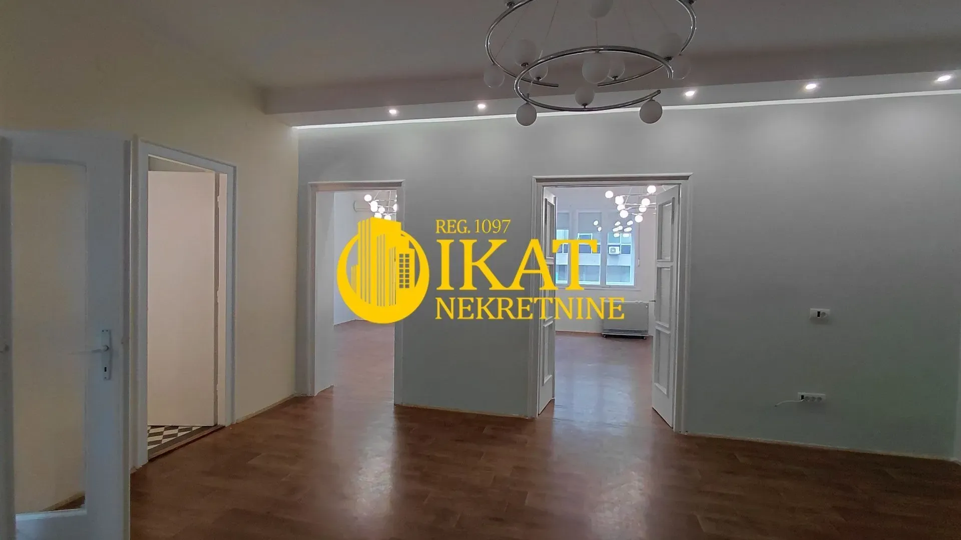 Rent, office space, 110m², Crveni Krst, Beograd