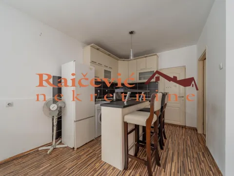 Rent, two bedroom apartment, 40m², Voždovac Sve Podlokacije, Beograd - image 5