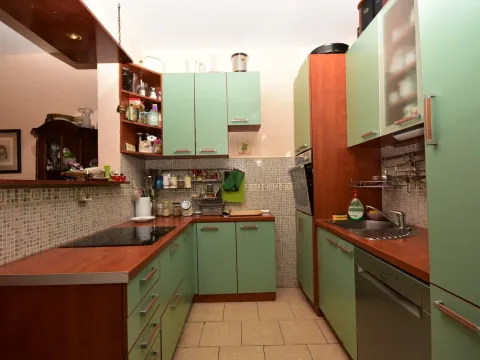 Prodaja, stan, 155m², Podgorica, Crna Gora - image 2