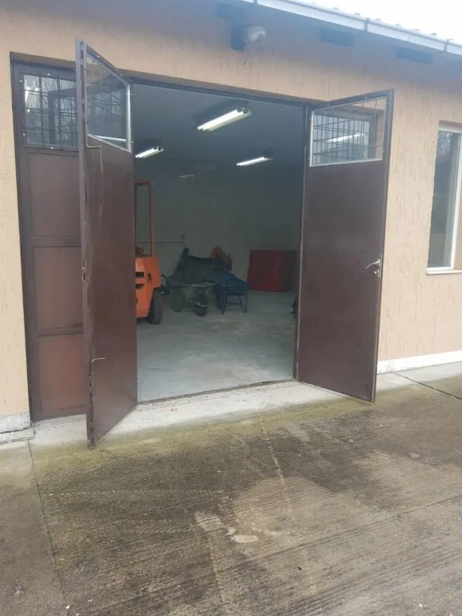 Rent, office space, 140m², Zemun Sve Podlokacije, Beograd