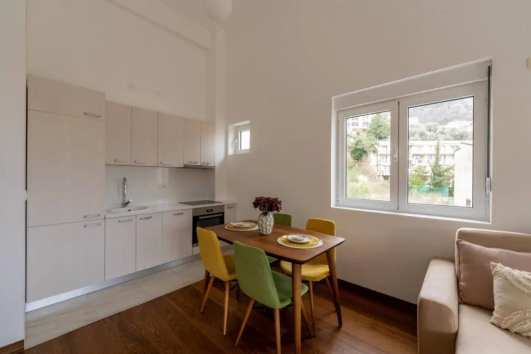 Sale, two bedroom apartment, 60m², Pržno, Budva