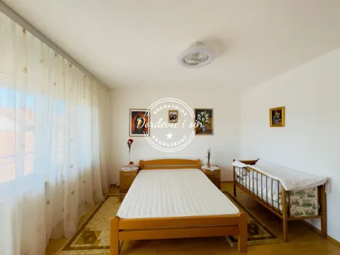 Prodaja, kuća, 180m², Korićani, Kragujevac - image 13