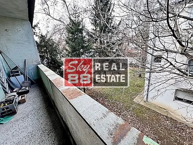 Prodaja, trosoban stan, 87m², Senjak, Beograd