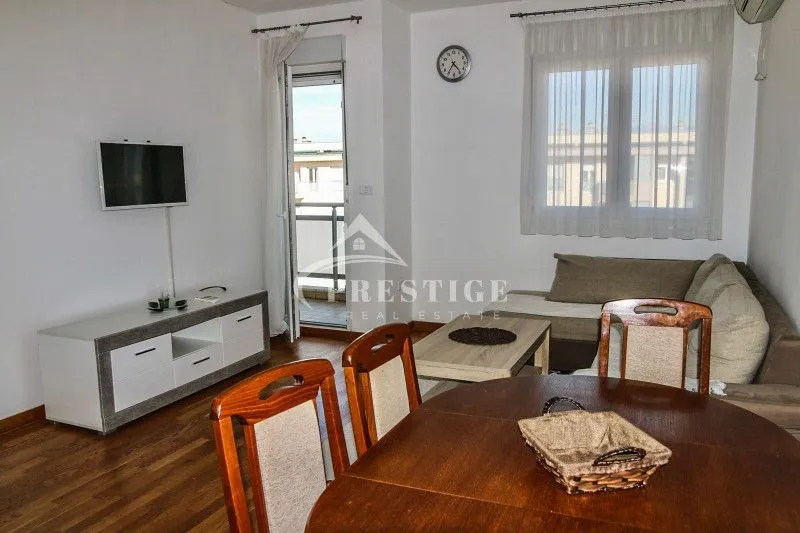 Rent, one bedroom apartment, 45m², City Kvart, Podgorica