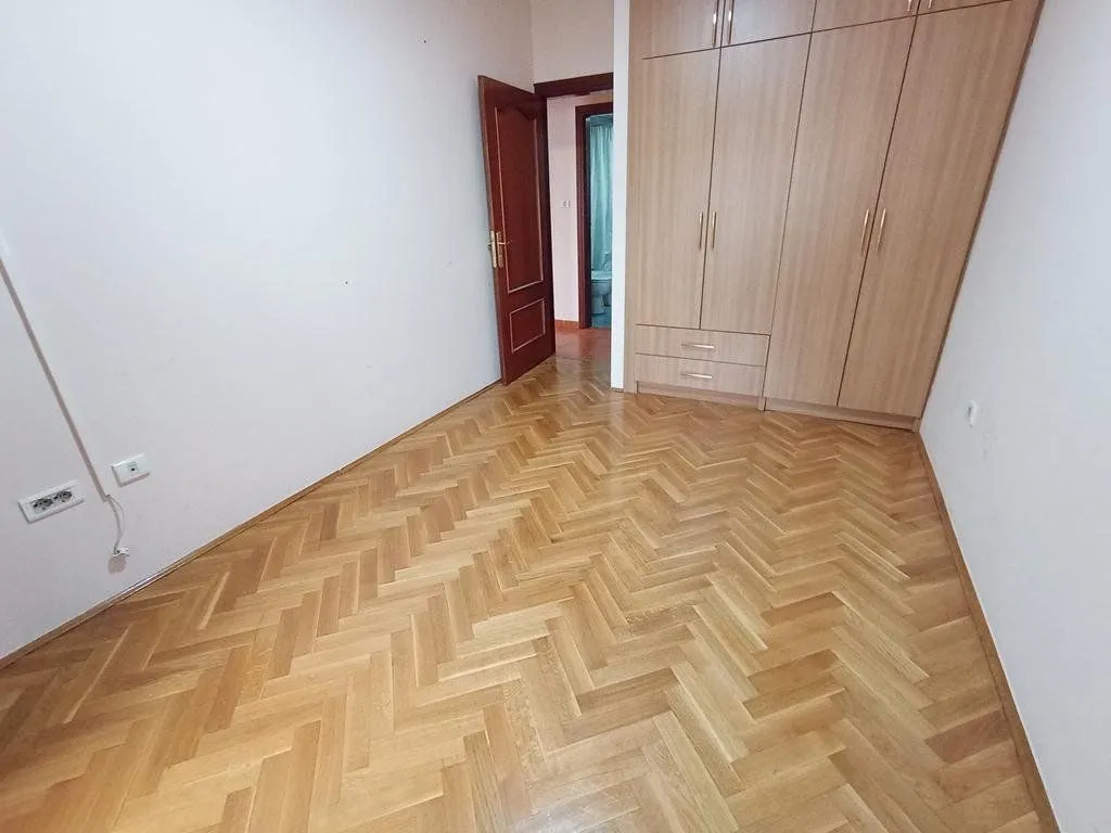 Rent, office space, 80m², Preko Morače, Podgorica
