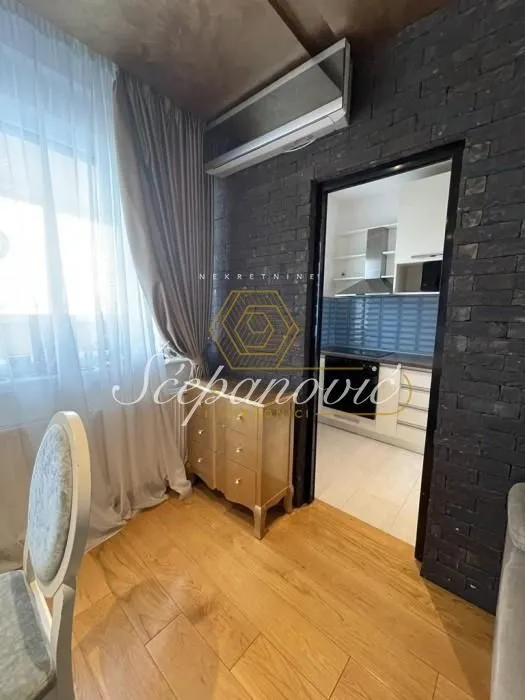 Sale, four bedroom apartment, 104m², Bulevar Evrope, Novi Sad Sve Podlokacije