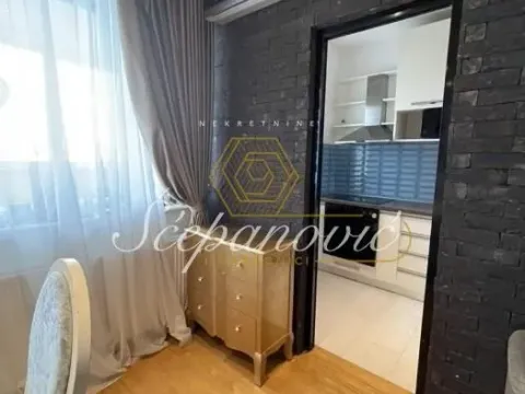 Prodaja, četvorosoban stan, 104m², Bulevar Evrope, Novi Sad Sve Podlokacije - image 8