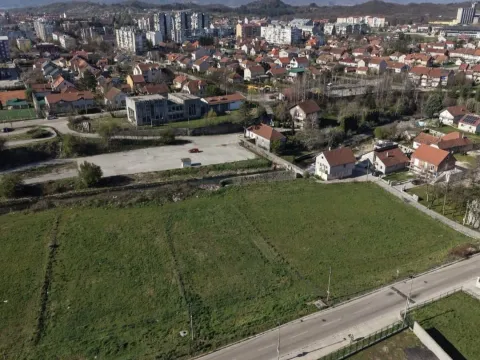 Prodaja, plac, 4250m², Centar, Nikšić - image 9