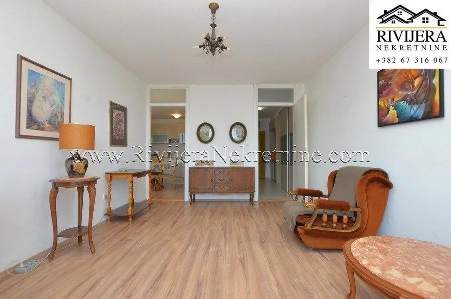 Prodaja, trosoban stan, 94m², Topla, Herceg Novi