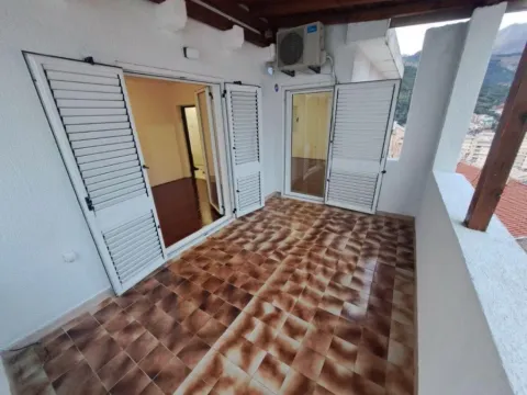 Sale, two bedroom apartment, 63m², Babin Do, Budva - image 12