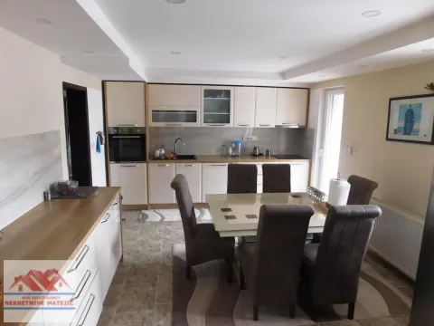 Sale, house, 250m², Ćava, Kragujevac - image 42